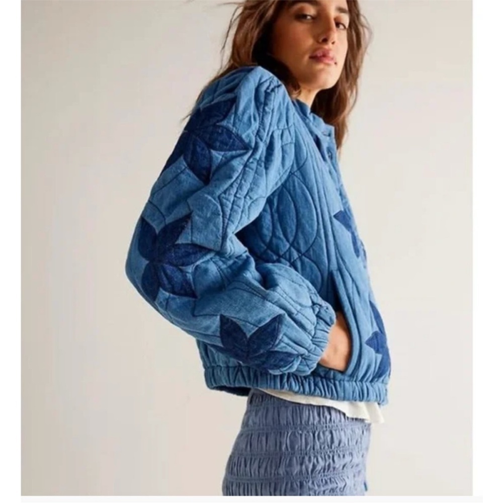Free People Quinn Quilted Jacket Indigo Combo Size Small NWT - Picture 2 of 15
